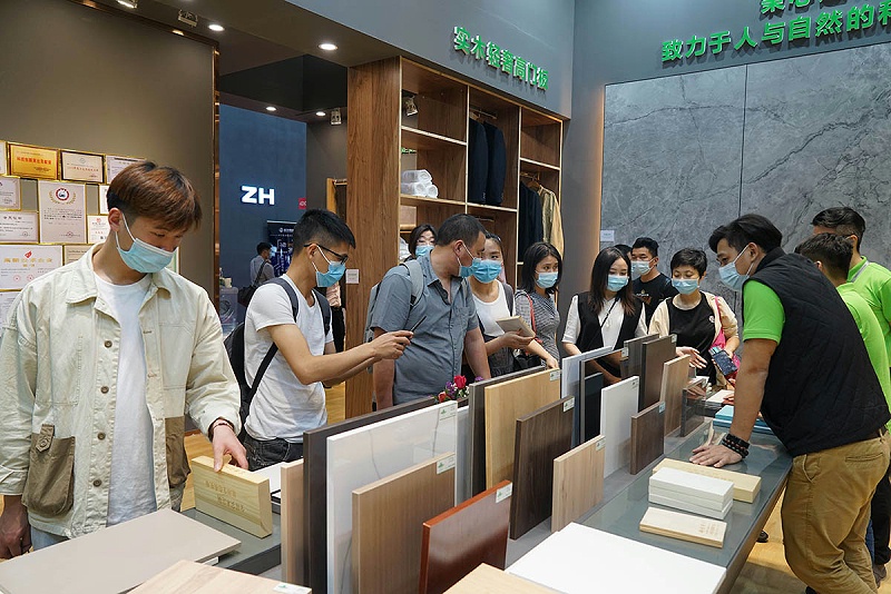實木齒接板廠家松博宇廣州高定家居展現場